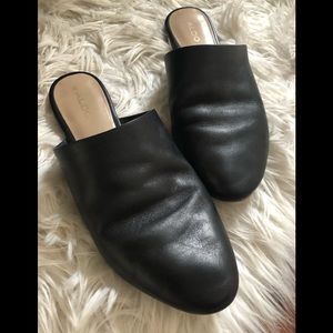 Aldo flat black mule